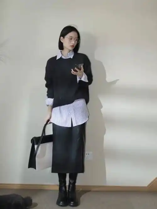 皮裙子搭配什么上衣好看