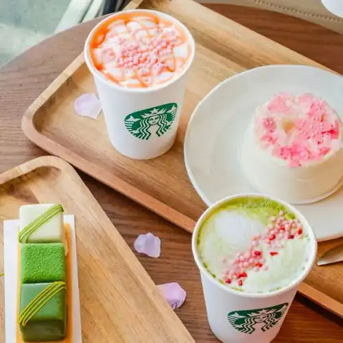 星巴克樱花季买1送1,9款可选