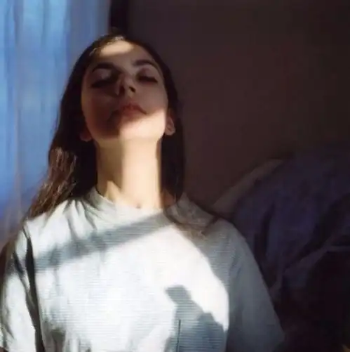 爱你太累了,所以我爱钱