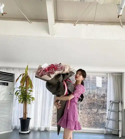 想做香芋系女孩吗显白又仙气的紫色穿搭,温柔整个夏天