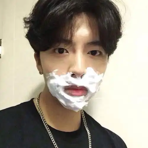 头像韩系男头卷发