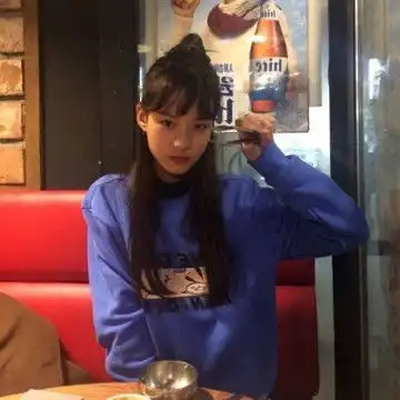 高冷系头像女生动漫可爱