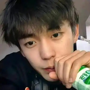 简约系男生头像可爱帅气