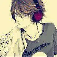 带耳机的动漫男生头像卡通微信头像图片大全