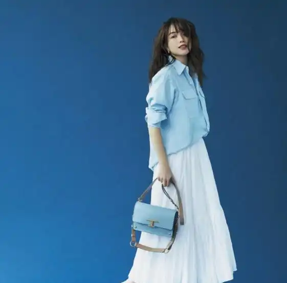 四十岁以后,学会给穿搭做减法,跟着日本主妇这样穿,简约又知性