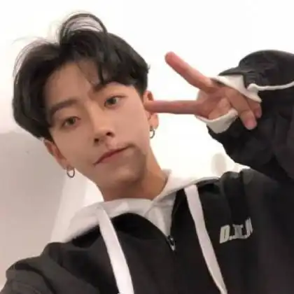 帅气清新男神头像,让这帅的男头赶走所有孤独