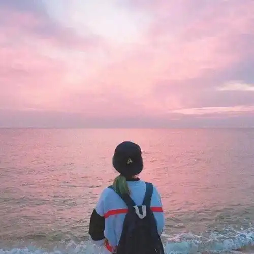 黑色系情侣头像一男一女