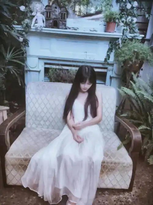 南笙的这些仙女系穿搭太仙气了网友把我的面膜都美歪了