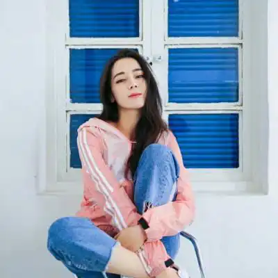 迪丽热巴头像大全二