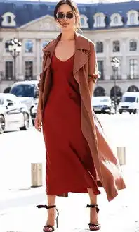 技巧丨不要再穿黑白灰了春夏这么穿最显白