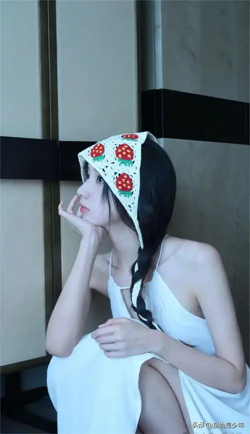 美女壁纸美图056白色系清纯女孩