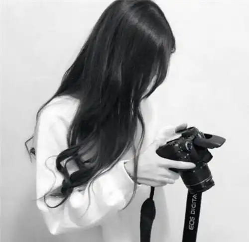 长发简单随性卷发