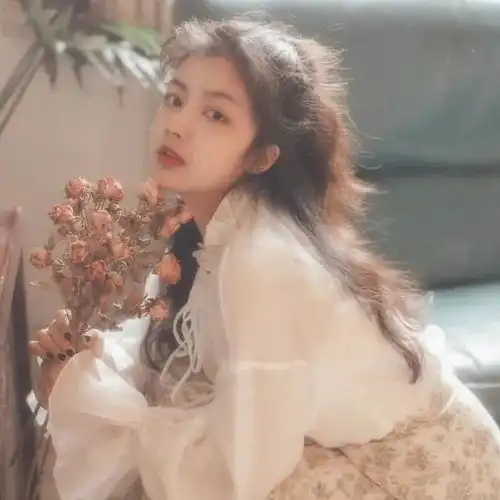 叮捧花头像世间温柔都与你相逢持续更新ing