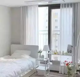 在流行高逼格深色系的今天,白色过时了吗