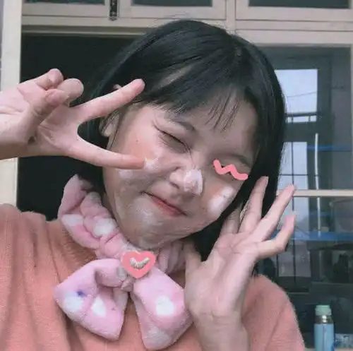 ins至尊版闺蜜头像待你婚纱落地,我定短裙相配