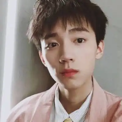 帅气男生头像大全2020最新好看阳光帅哥头像