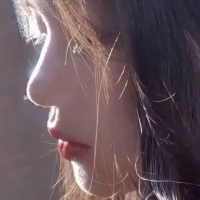 ins不露脸女生头像