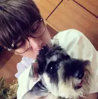 痴情男生qq个性头像眼不懂泪的懦弱