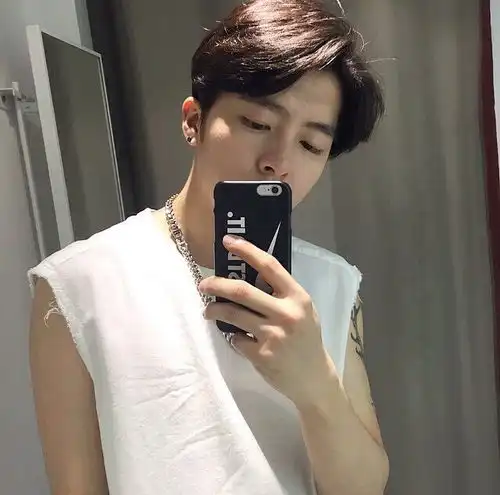 韩系男头正面高清头像金