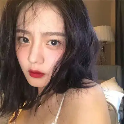 白色系女生头像霸气高冷