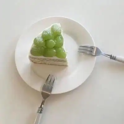 绿色系萌物甜点图片静心背景图