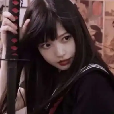 emo丧系女生头像真人版