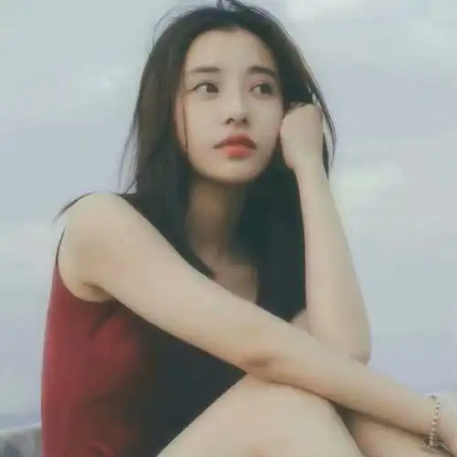 女生真人头像吾日三省吾身,干饭了嘛干饭了嘛干饭了嘛