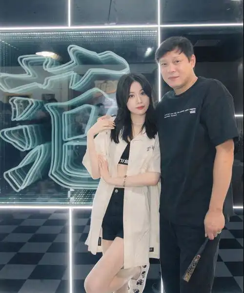 爹系男友用什么头像女儿