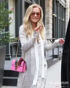 喜欢你不实用也没关系mini包时髦就好