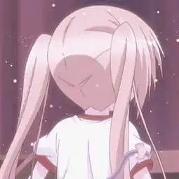 有些人不属于自己但是遇见了也弥足珍贵粉色系二次元女生头像