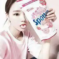 韩系头像肤色粉红色