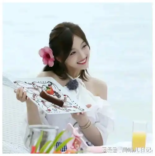 程潇和吴宣仪的闺蜜照,看着还真是挺美的