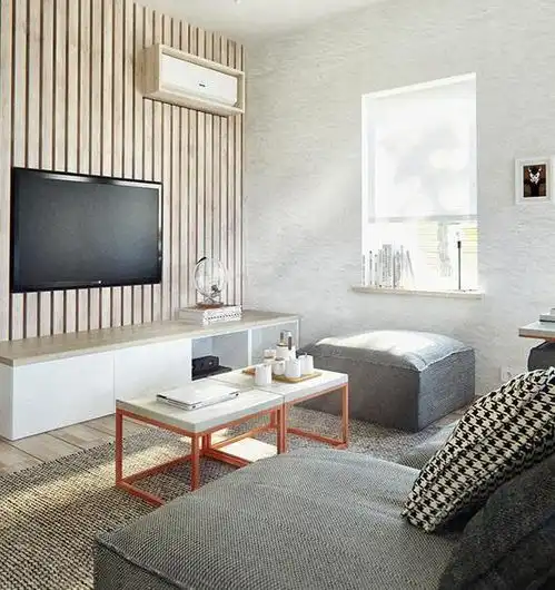 说好空调免费上门安装,为什么师傅装完还要收费300块拿他没辙