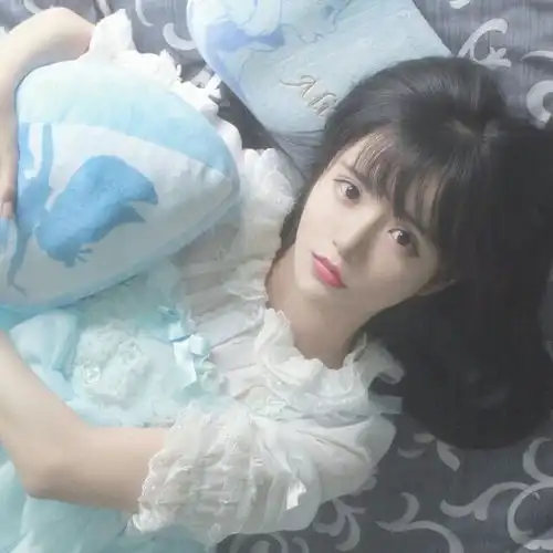 仙气头像女动漫黑色系白