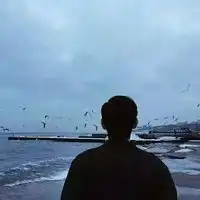 微信头像蓝色系男生背影微信头像图片大全