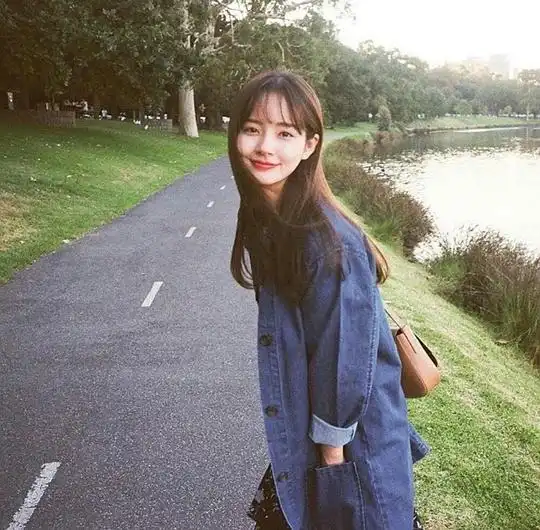 女生头像绿色系仙女味唯