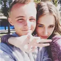 花季少男少女情侣头像我会牵你的手一直往下走