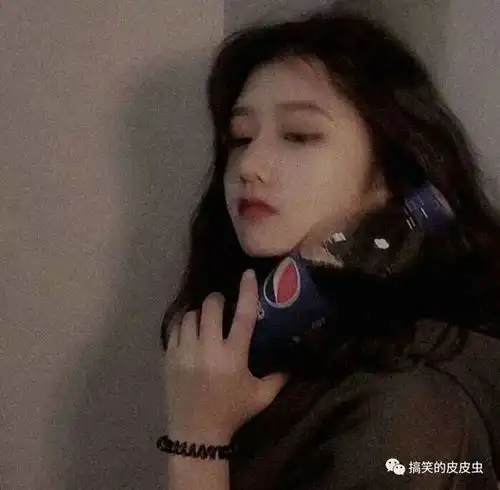 女生头像丧哭系真人照片