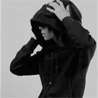 戴帽子遮脸动漫头像男