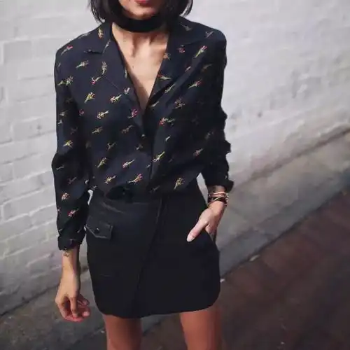 禁欲系的酷感澳洲博主,将最普通的衬衫t恤...穿出时髦感,秘诀原来在这里