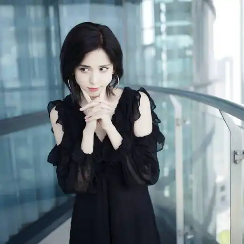 帅哥头像清冷感黑色系古