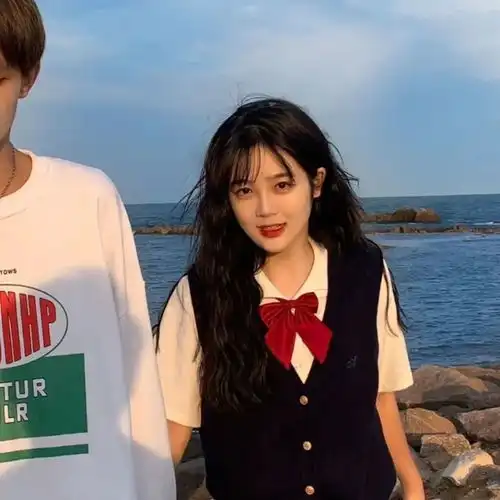 点赞超高的浪漫情侣头像集