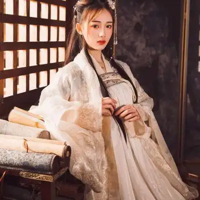 真人古风女生头像真实同一人多张古风女生照片