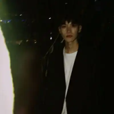 可以推荐几个好看的男生头像吗