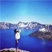 蓝色风景湖微信头像微信头像图片大全