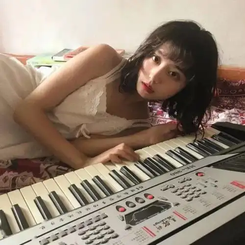 粉系小清新女生头像少女