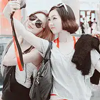 时尚可爱姐妹自拍qq头像大全