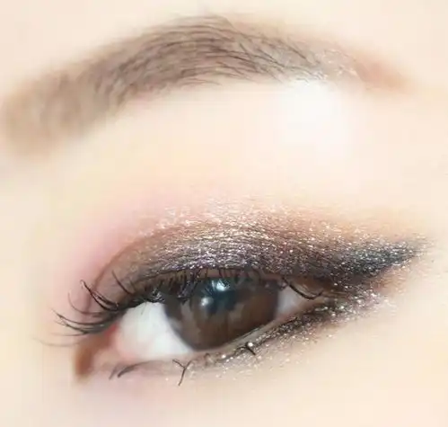 猫系女孩头像真人眼妆