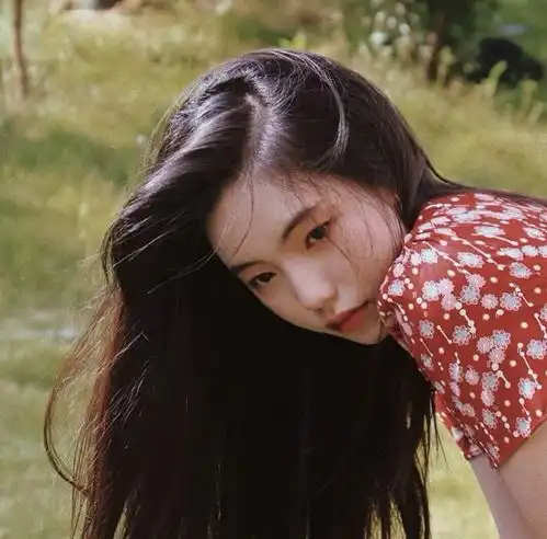 港风意境女头挑眉烟火过一生