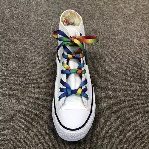 帅气出街有妙招鞋带也能玩出新花样多种系法带给你